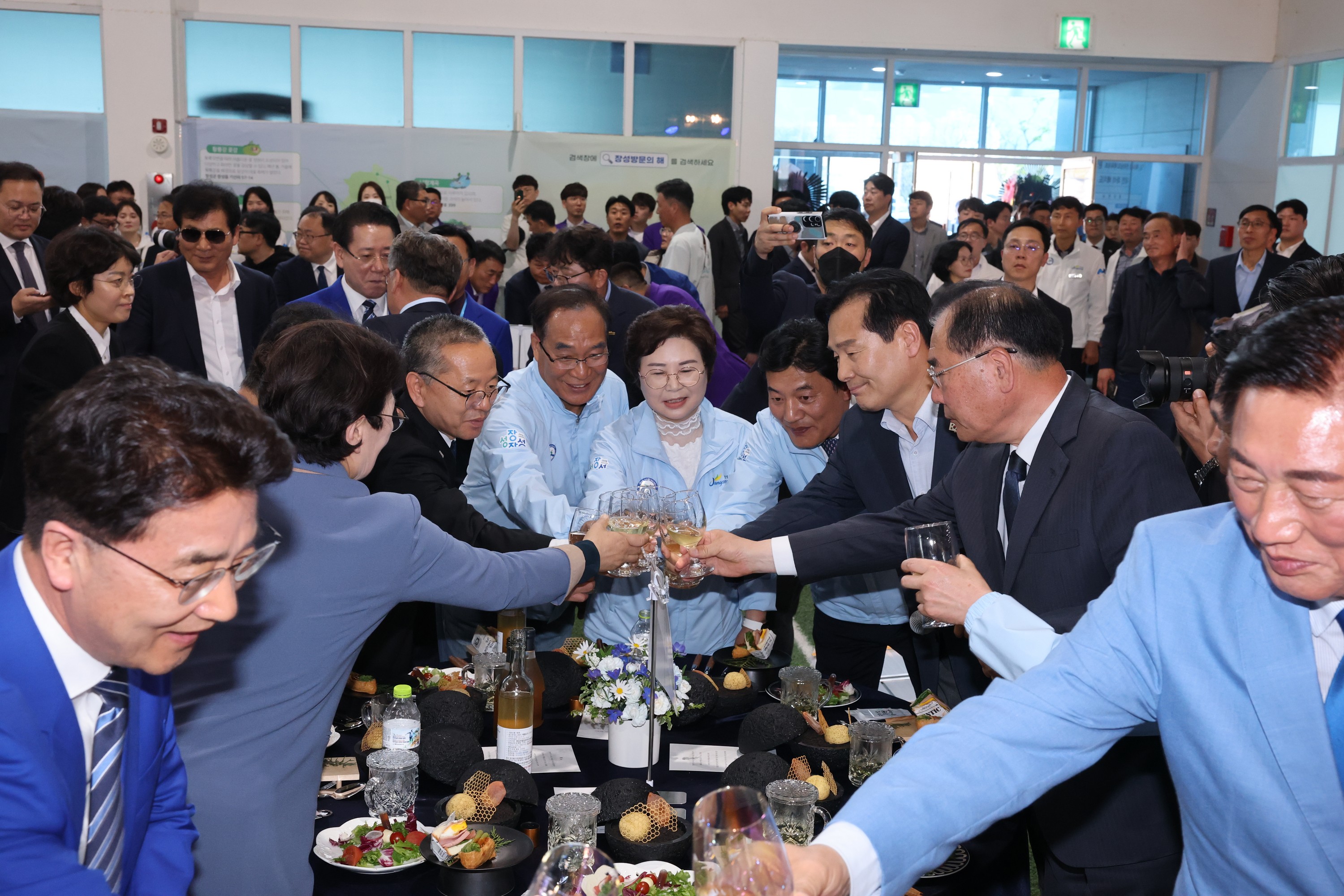 제64회 전라남도체육대회 개회식 첨부이미지 : 25년04월18일 제64회 전라남도체육대회 개회식 - 018.jpg