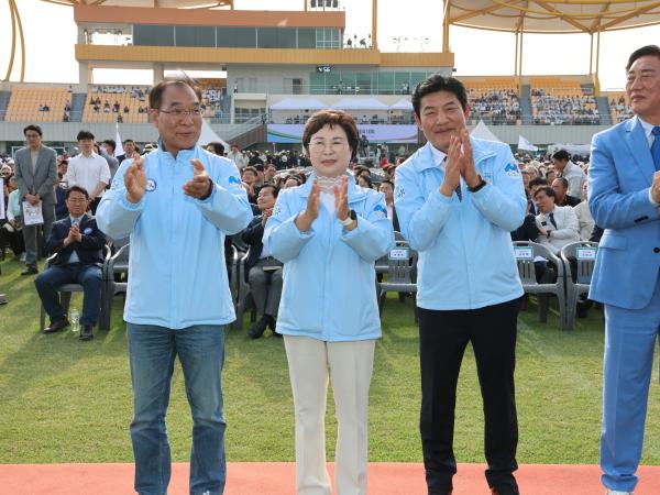 제64회 전라남도체육대회 개회식 첨부이미지 : 25년04월18일 제64회 전라남도체육대회 개회식 - 075.jpg