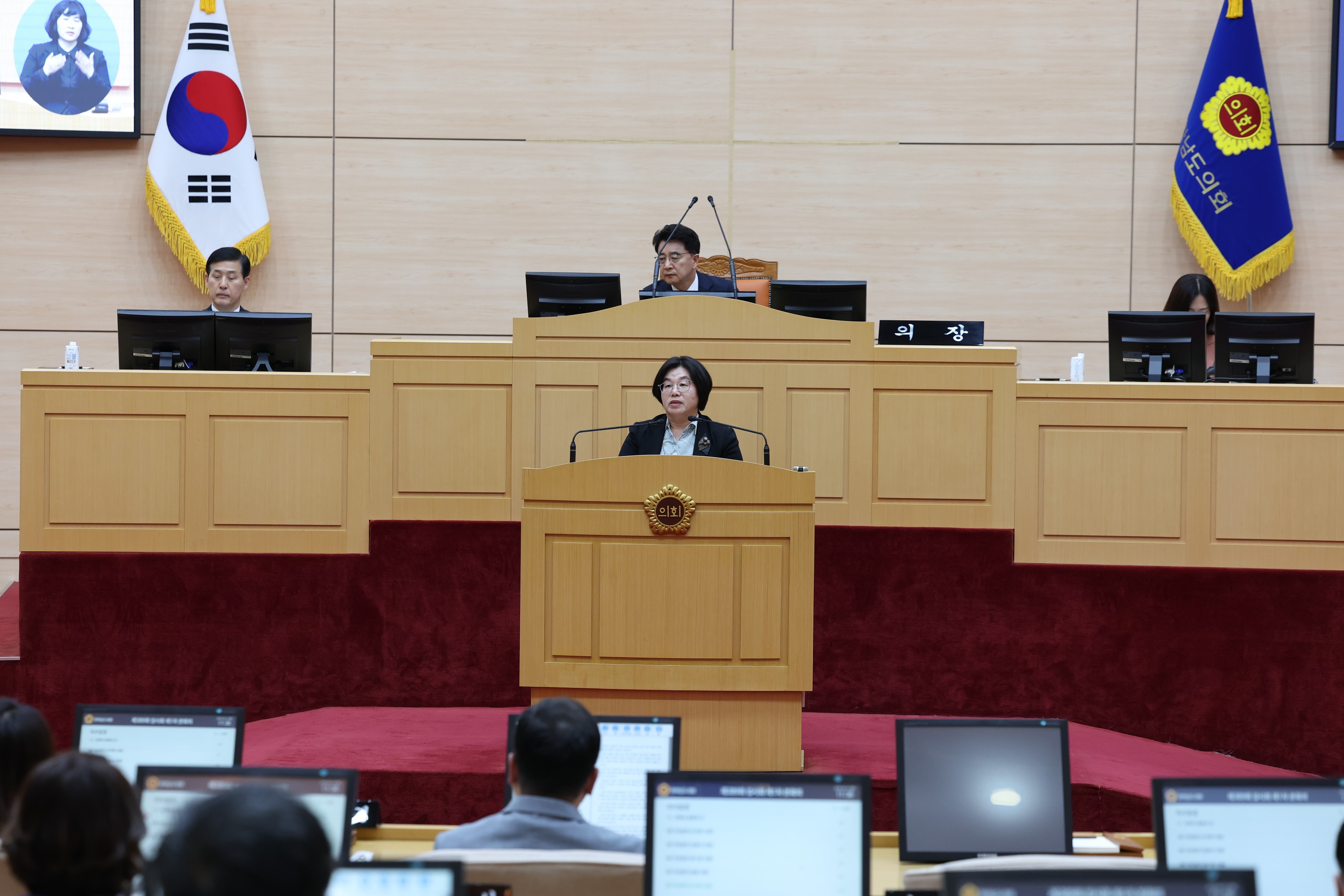 제389회 임시회 제1차 본회의 첨부이미지 : 25년04월15일 제389회 임시회 제1차 본회의 -  124.jpg