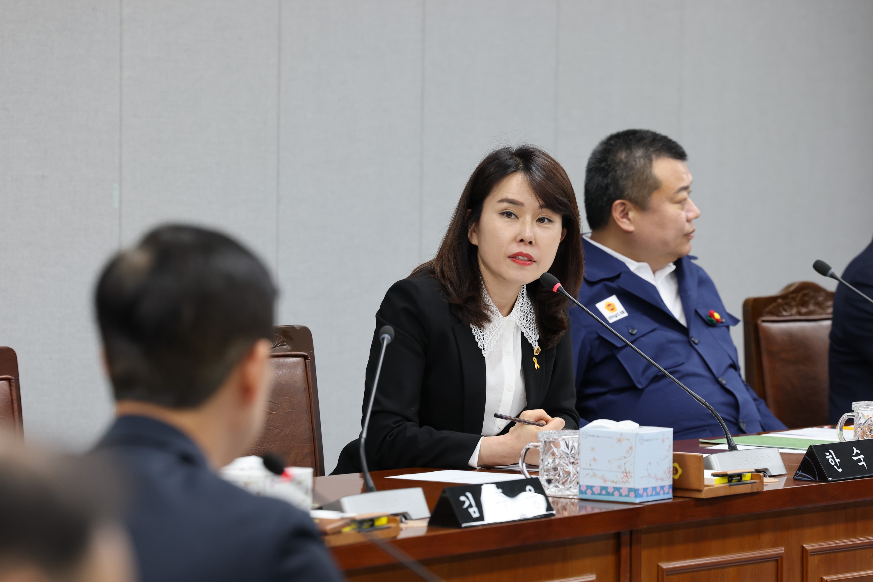 제389회 임시회 의회운영위원회 추경예산안심사 첨부이미지 : 25년04월15일 제389회 임시회 의회운영위원회 추경예산안 심사 -  041.jpg