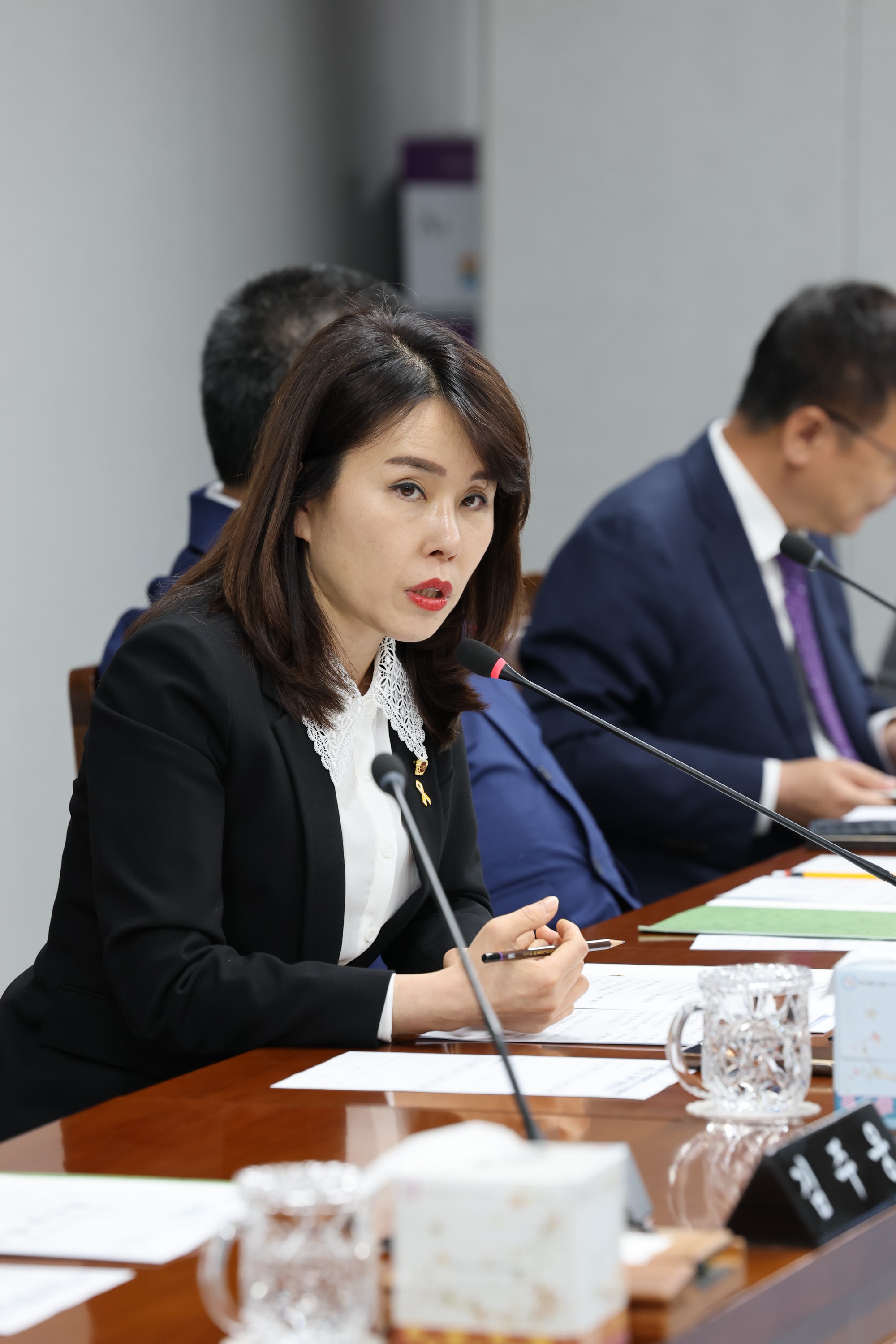 제389회 임시회 의회운영위원회 추경예산안심사 첨부이미지 : 25년04월15일 제389회 임시회 의회운영위원회 추경예산안 심사 -  043.jpg