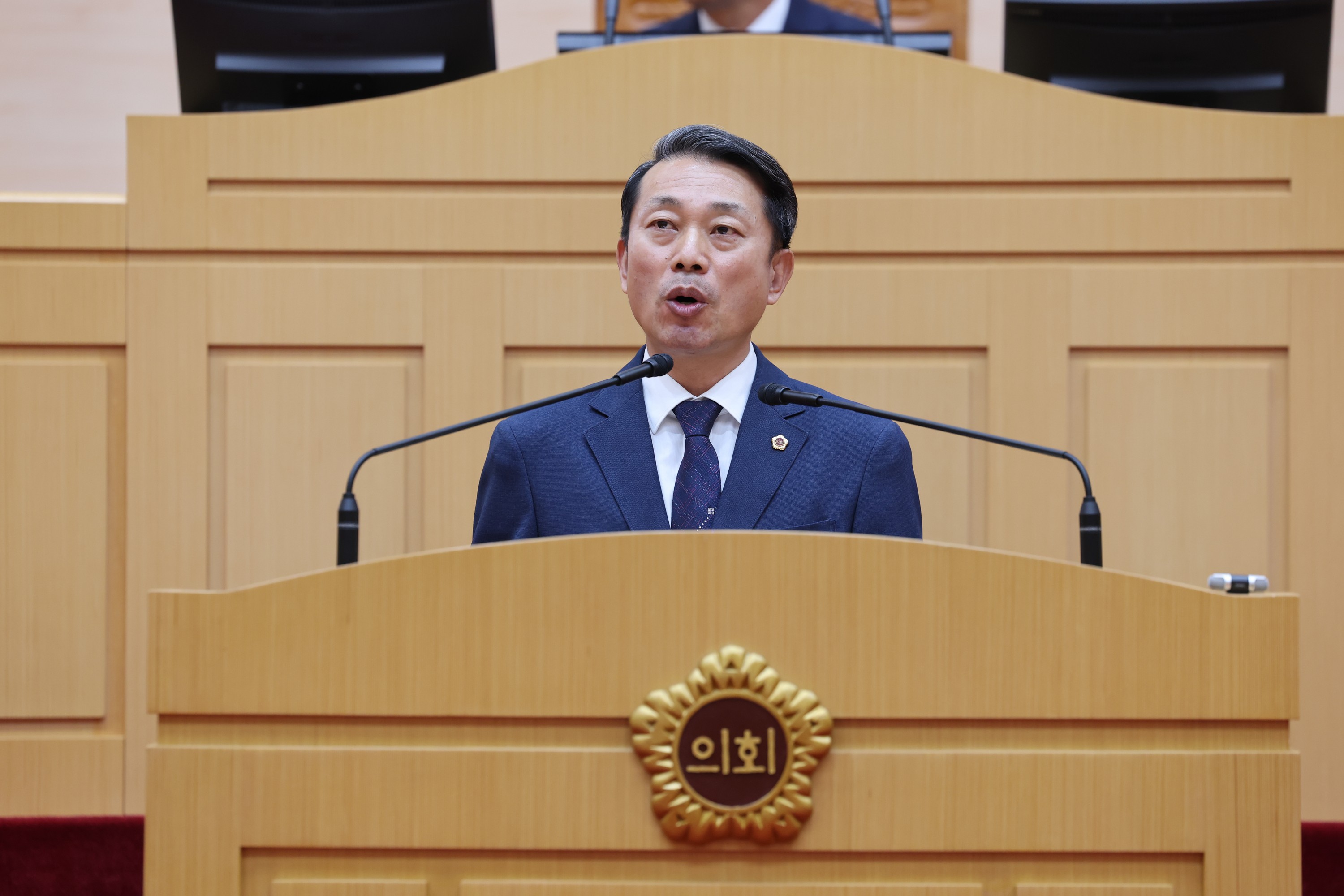 제389회 임시회 제1차 본회의 첨부이미지 : 25년04월15일 제389회 임시회 제1차 본회의 -  084.jpg