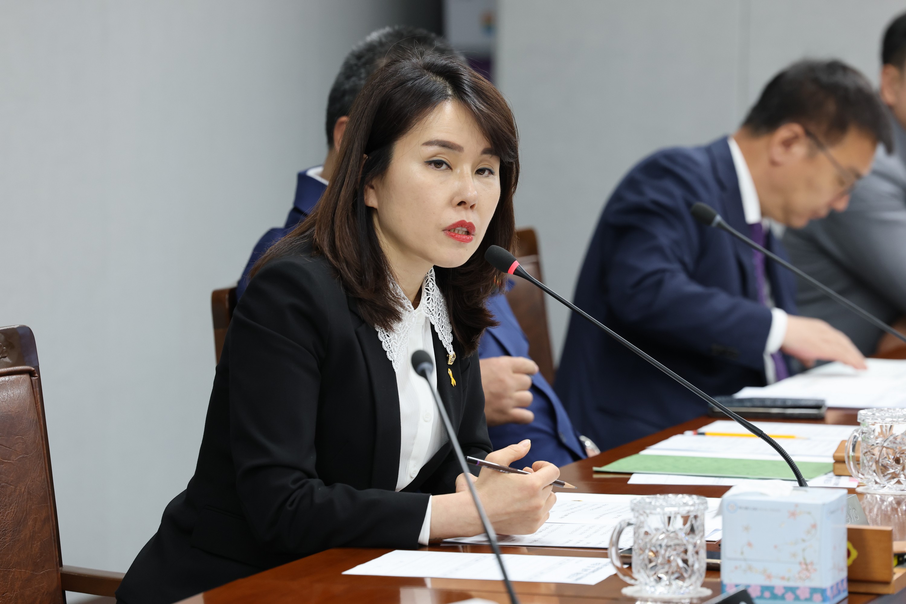 제389회 임시회 의회운영위원회 추경예산안심사 첨부이미지 : 25년04월15일 제389회 임시회 의회운영위원회 추경예산안 심사 -  042.jpg
