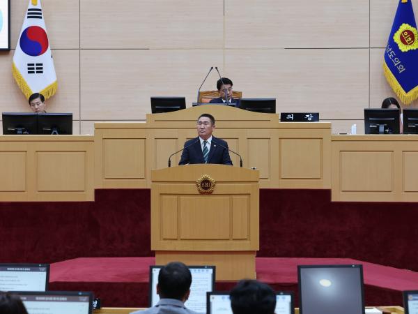 제389회 임시회 제1차 본회의 첨부이미지 : 25년04월15일 제389회 임시회 제1차 본회의 -  071.jpg