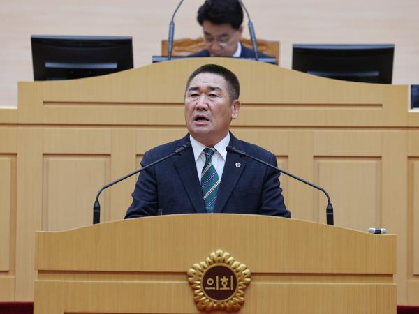 제389회 임시회 제1차 본회의 첨부이미지 : 25년04월15일 제389회 임시회 제1차 본회의 -  076.jpg