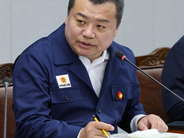 제389회 임시회 의회운영위원회 추경예산안심사 첨부이미지 : 25년04월15일 제389회 임시회 의회운영위원회 추경예산안 심사 -  034.jpg