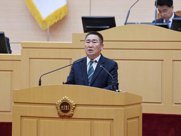 제389회 임시회 제1차 본회의 첨부이미지 : 25년04월15일 제389회 임시회 제1차 본회의 -  073.jpg