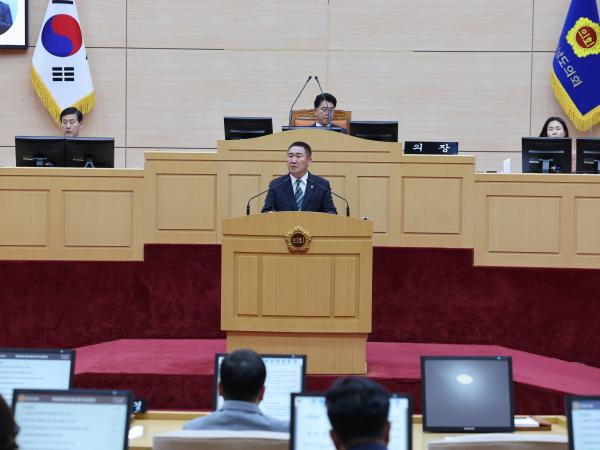 제389회 임시회 제1차 본회의 첨부이미지 : 25년04월15일 제389회 임시회 제1차 본회의 -  070.jpg