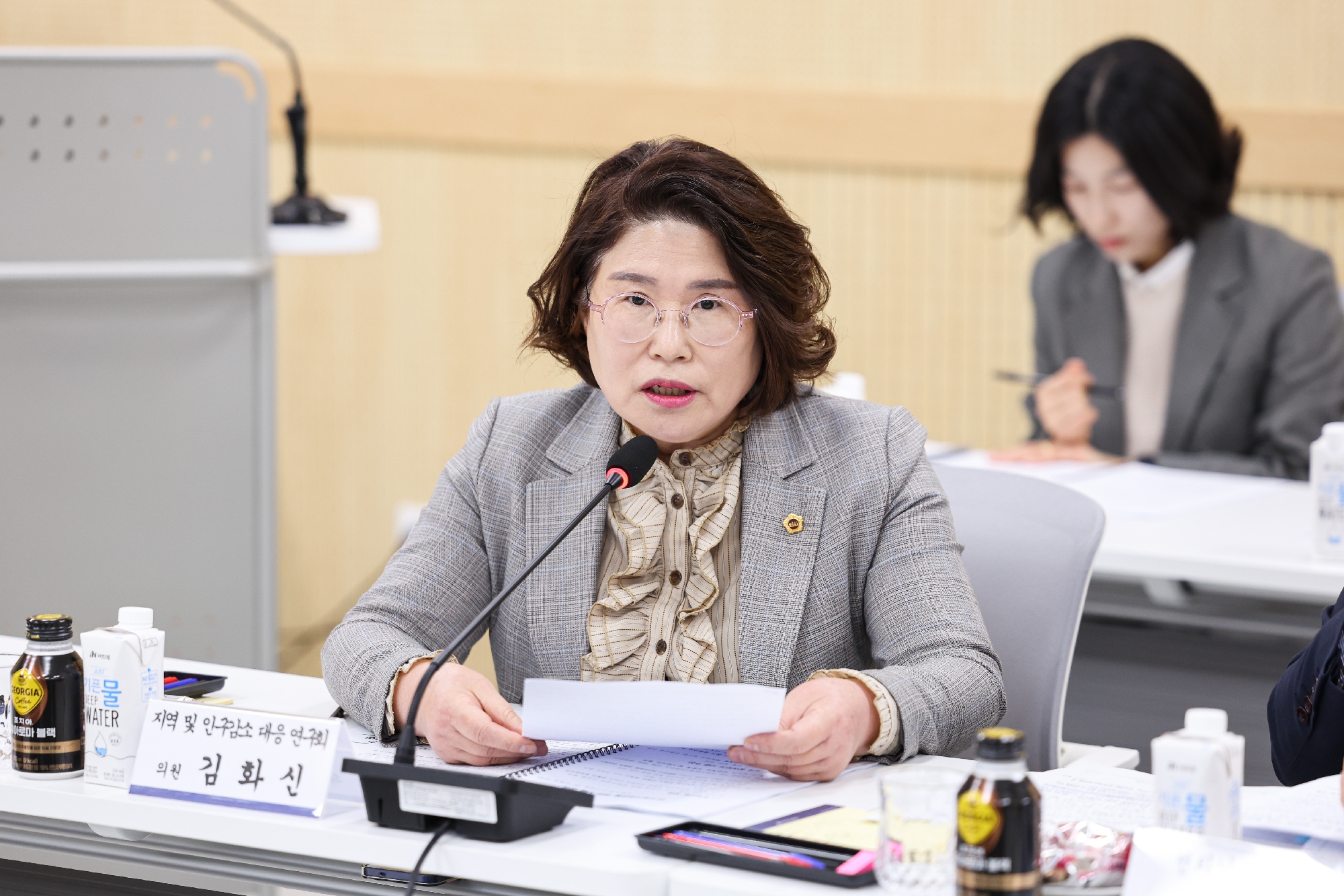 전라남도 생활인구 유입을 위한 상생 관광 활성화 전문가 토론회 첨부이미지 : 25년04월02일 전라남도 생활인구 유입을 위한 상생 관광 활성화 전문가 토론회_22.jpg