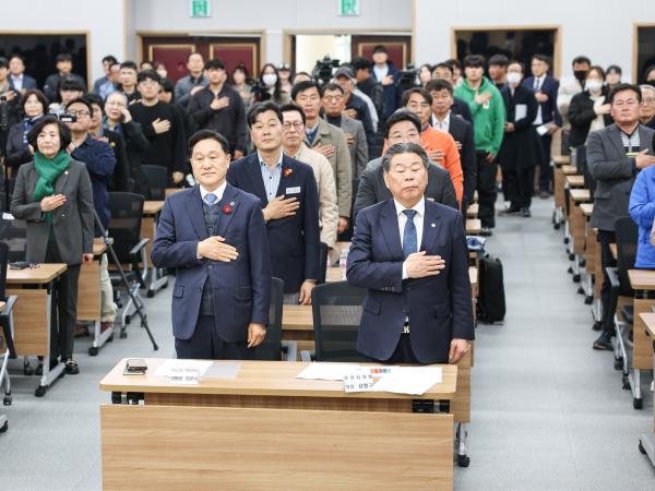 지방소멸 극복을 위한 교육발전방안 연구 토론회 첨부이미지 : 25년03월31일 지방소멸 극복을 위한 교육발전방안 연구 토론회_05.jpg