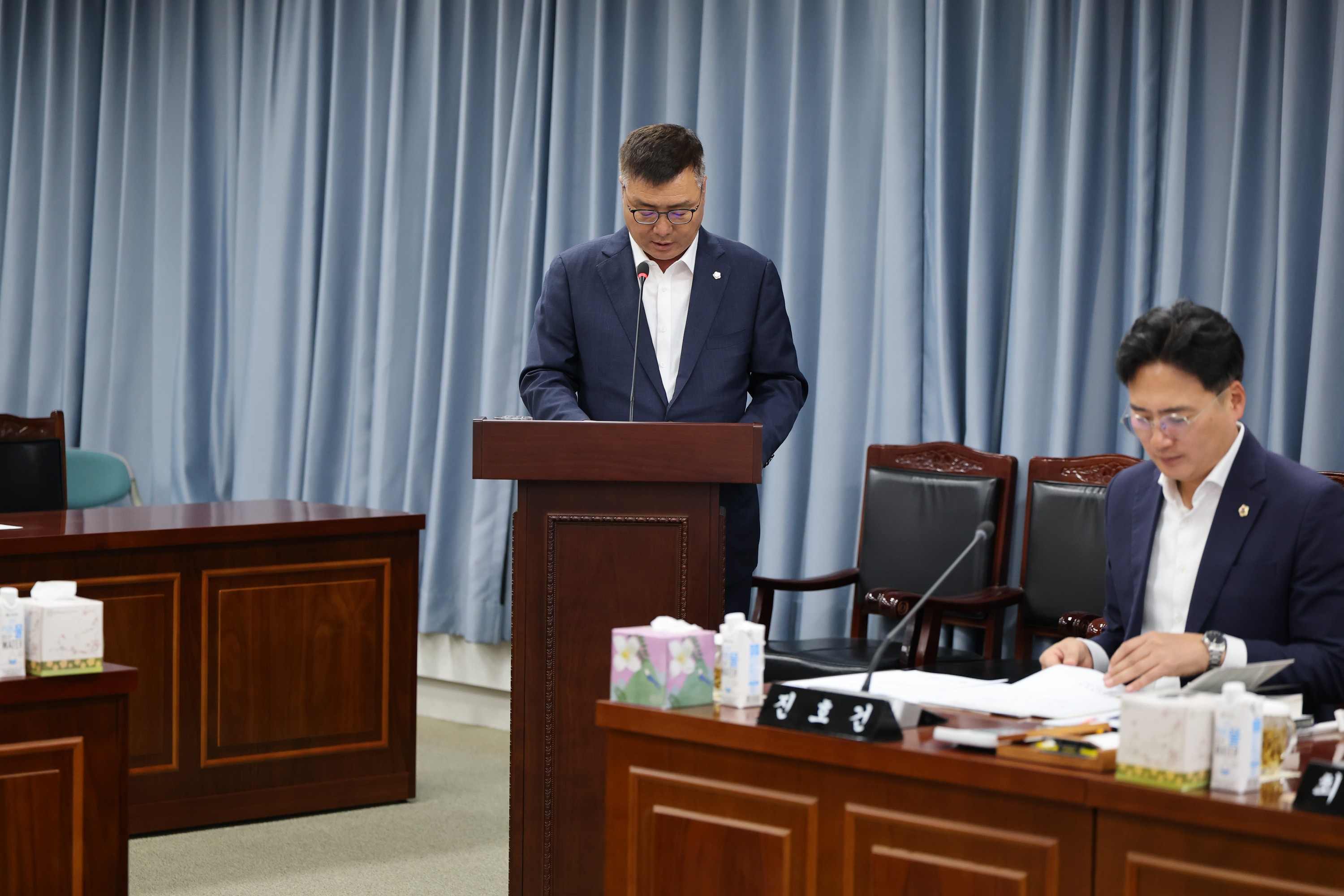 제390회 임시회 농수산위원회 회의 첨부이미지 : 25년04월30일 제390회 농수산위원회 회의 - 010.jpg