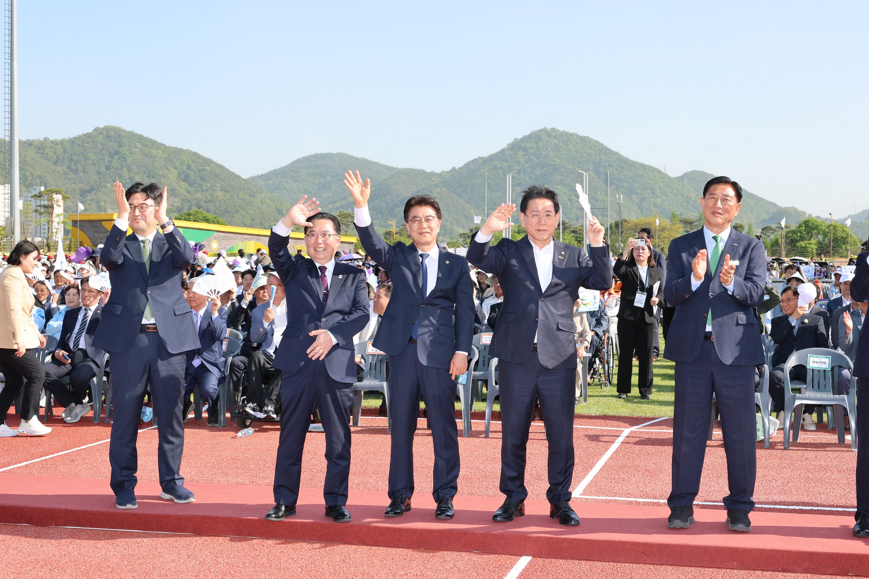 제33회 전라남도장애인체육대회 개회식 첨부이미지 : 25년04월30일 제33회 전라남도장애인체육대회 개회식 - 040.jpg