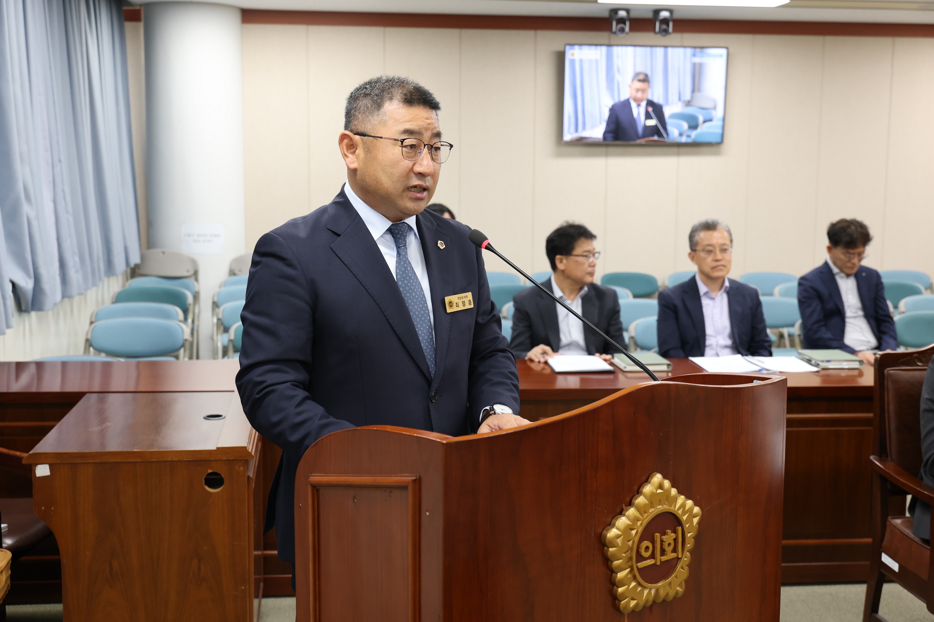 제390회 임시회 안전건설소방위원회 회의 첨부이미지 : 25년04월30일 제390회 안전건설소방위원회 회의 - 005.jpg
