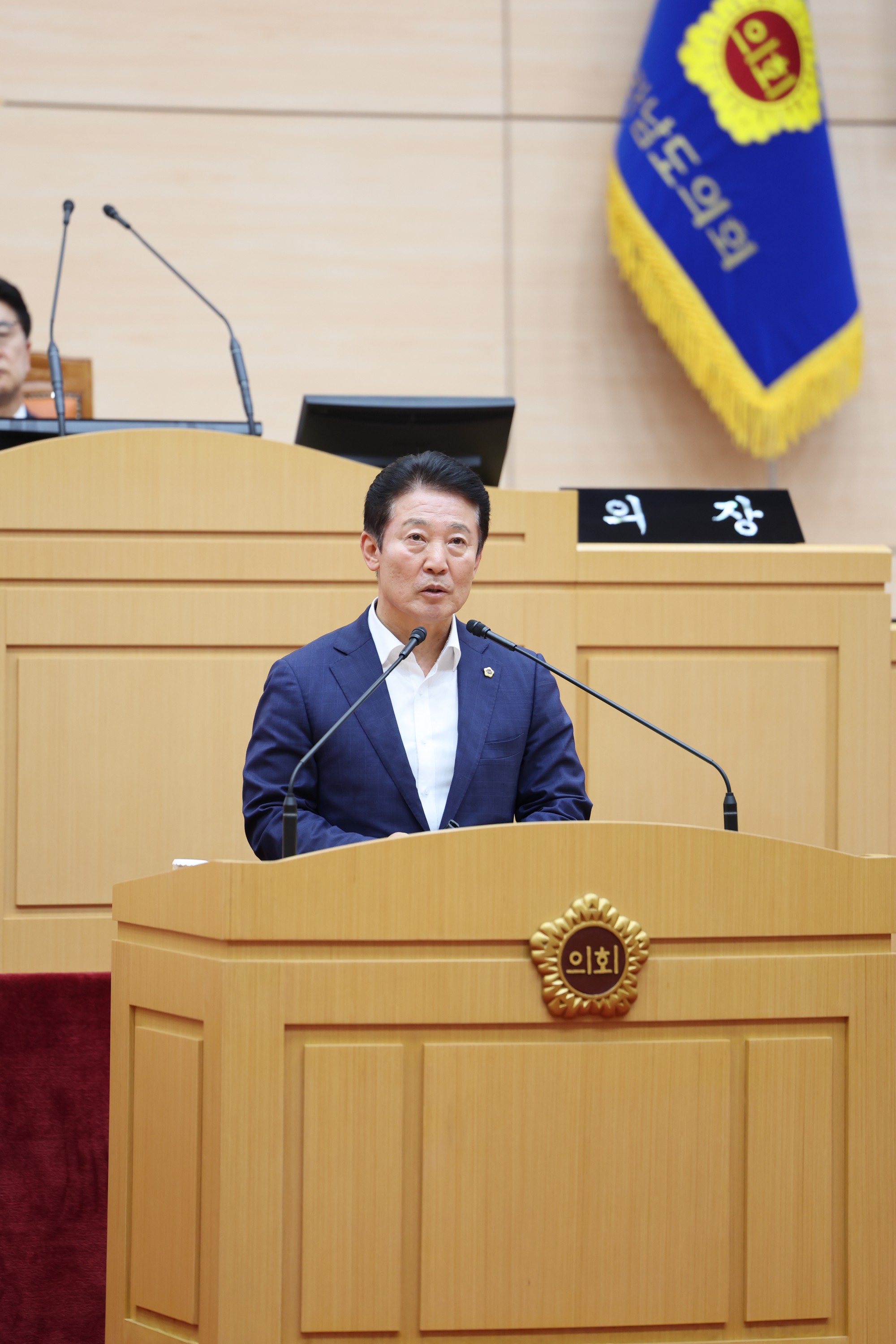 제390회 임시회 제1차 본회의 첨부이미지 : 25년04월30일 제390회 임시회 제1차 본회의 - 081.jpg