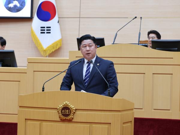 제390회 임시회 제1차 본회의 첨부이미지 : 25년04월30일 제390회 임시회 제1차 본회의 - 152.jpg