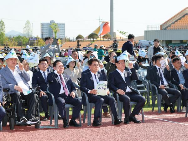 제33회 전라남도장애인체육대회 개회식 첨부이미지 : 25년04월30일 제33회 전라남도장애인체육대회 개회식 - 014.jpg