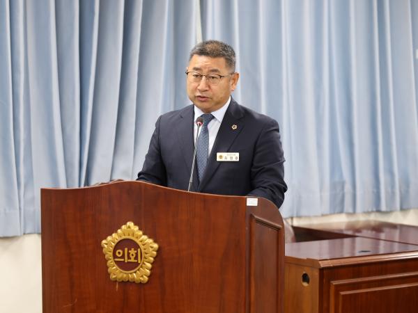 제390회 임시회 안전건설소방위원회 회의 첨부이미지 : 25년04월30일 제390회 안전건설소방위원회 회의 - 004.jpg