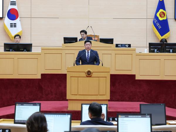 제390회 임시회 제1차 본회의 첨부이미지 : 25년04월30일 제390회 임시회 제1차 본회의 - 148.jpg