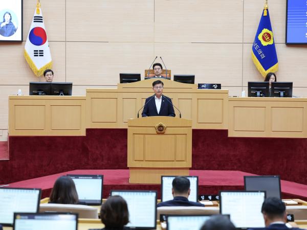 제390회 임시회 제1차 본회의 첨부이미지 : 25년04월30일 제390회 임시회 제1차 본회의 - 089.jpg