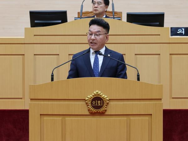 제390회 임시회 제1차 본회의 첨부이미지 : 25년04월30일 제390회 임시회 제1차 본회의 - 139.jpg