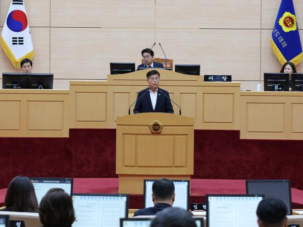 제390회 임시회 제1차 본회의 첨부이미지 : 25년04월30일 제390회 임시회 제1차 본회의 - 163.jpg