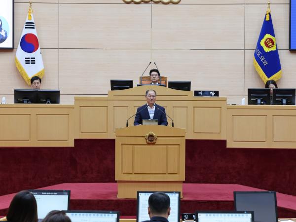 제390회 임시회 제1차 본회의 첨부이미지 : 25년04월30일 제390회 임시회 제1차 본회의 - 173.jpg