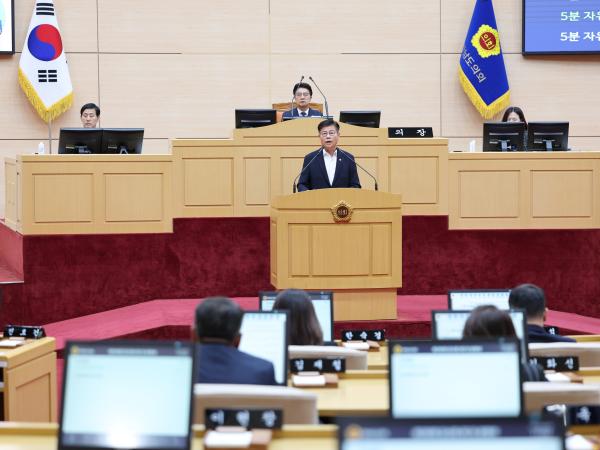 제390회 임시회 제1차 본회의 첨부이미지 : 25년04월30일 제390회 임시회 제1차 본회의 - 091.jpg