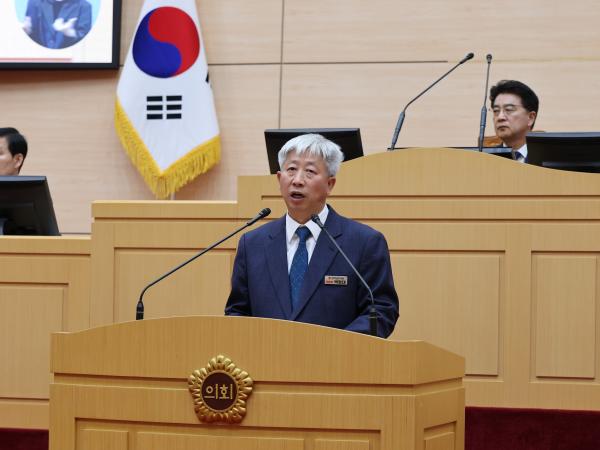 제390회 임시회 제1차 본회의 첨부이미지 : 25년04월30일 제390회 임시회 제1차 본회의 - 144.jpg