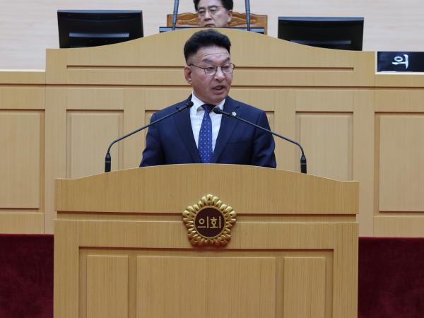 제390회 임시회 제1차 본회의 첨부이미지 : 25년04월30일 제390회 임시회 제1차 본회의 - 140.jpg