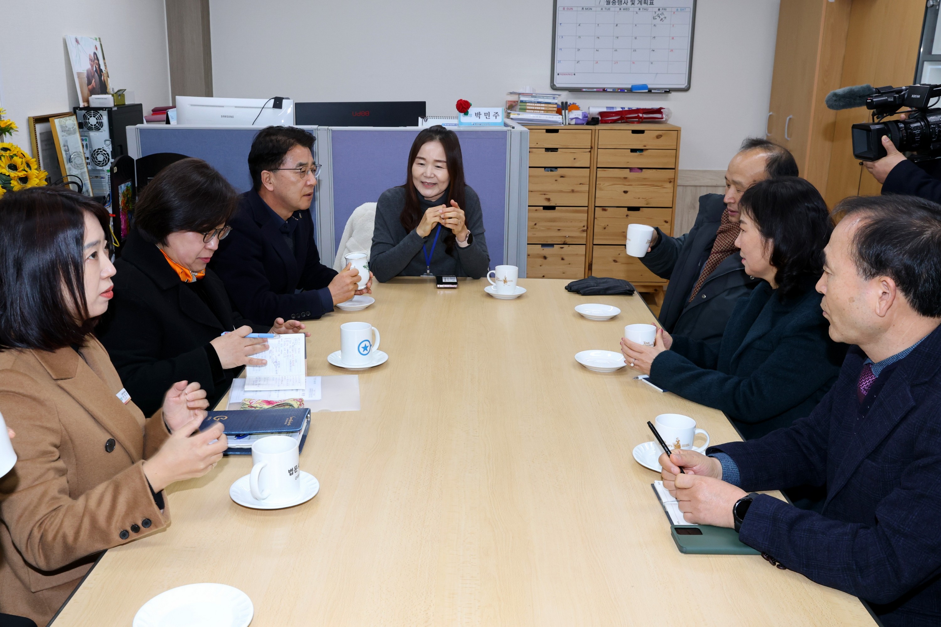 설 명절 사회복지시설 위문 첨부이미지 : 25년01월17일 설명절 사회복지시설 위문 - 003.jpg
