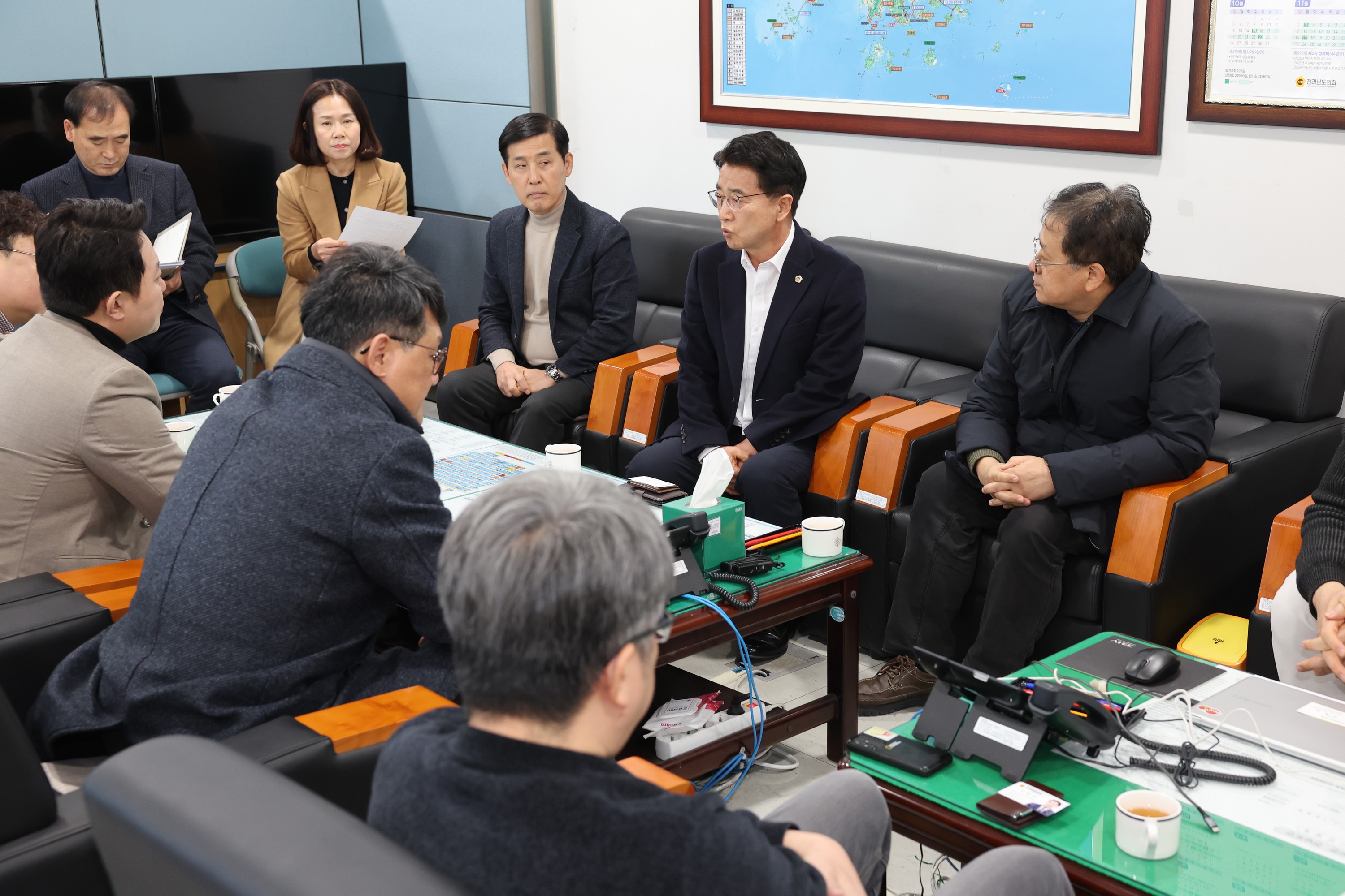 도의회 출입기자 간담회 첨부이미지 : 25년01월08일 도의회 출입기자 간담회 - 003.jpg