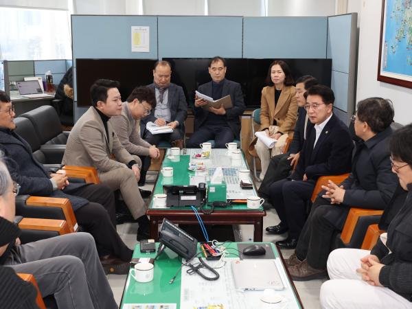 도의회 출입기자 간담회 첨부이미지 : 25년01월08일 도의회 출입기자 간담회 - 011.jpg
