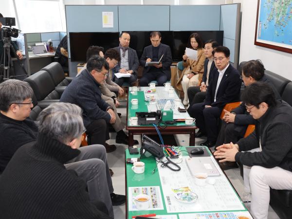 도의회 출입기자 간담회 첨부이미지 : 25년01월08일 도의회 출입기자 간담회 - 004.jpg