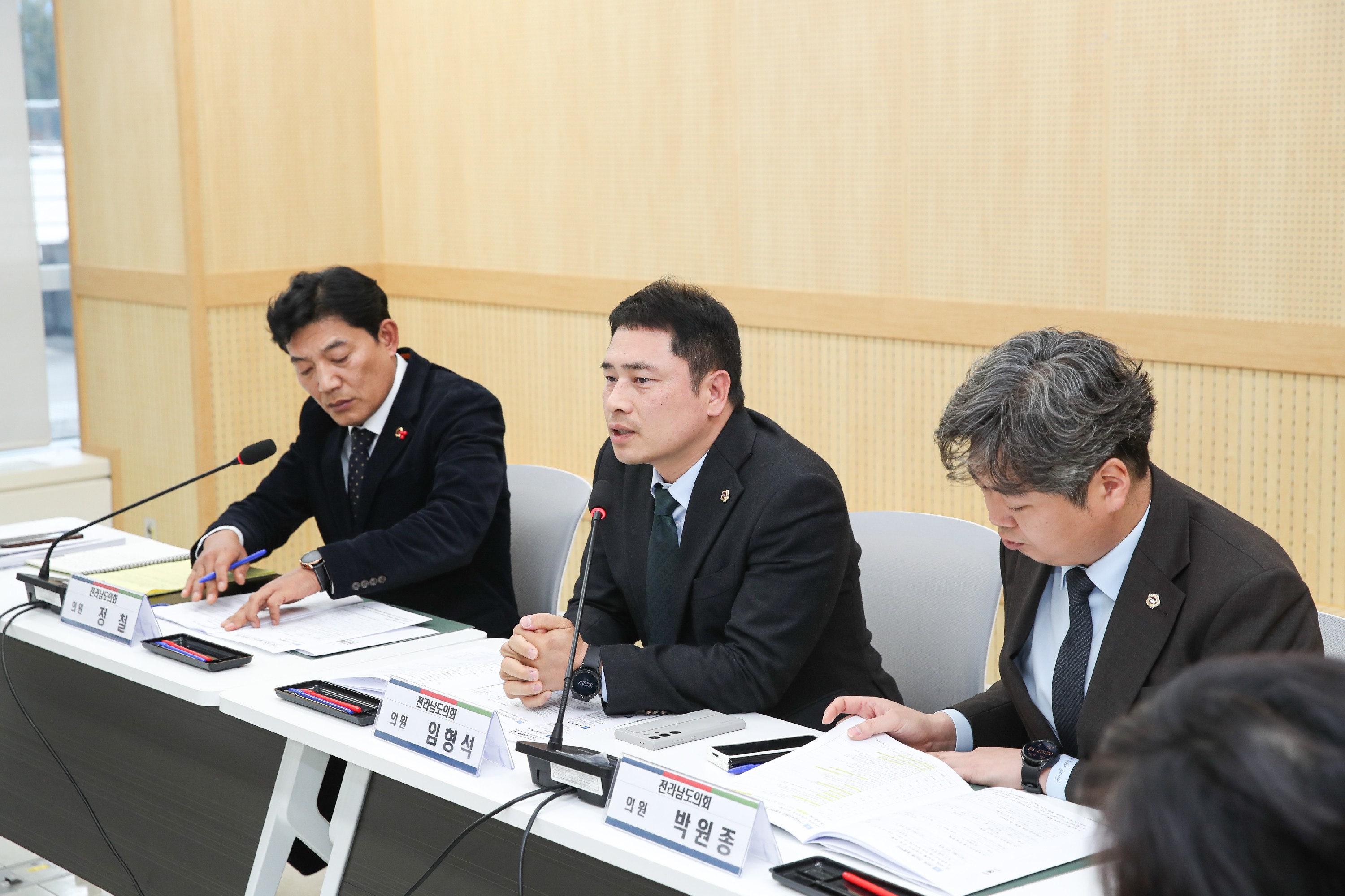 전남 미래형 늘봄학교 집중지원단(TF) 1차 협의회 첨부이미지 : 24년12월27일 전남 미래형 늘봄학교 집중지원단(TF) 1차 협의회_08.jpg