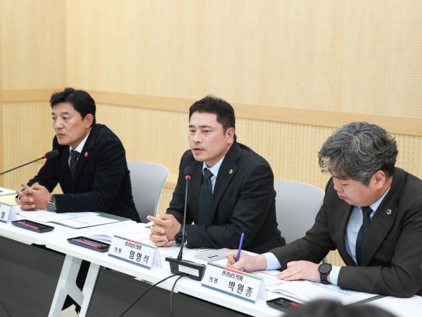 전남 미래형 늘봄학교 집중지원단(TF) 1차 협의회 첨부이미지 : 24년12월27일 전남 미래형 늘봄학교 집중지원단(TF) 1차 협의회_06.jpg