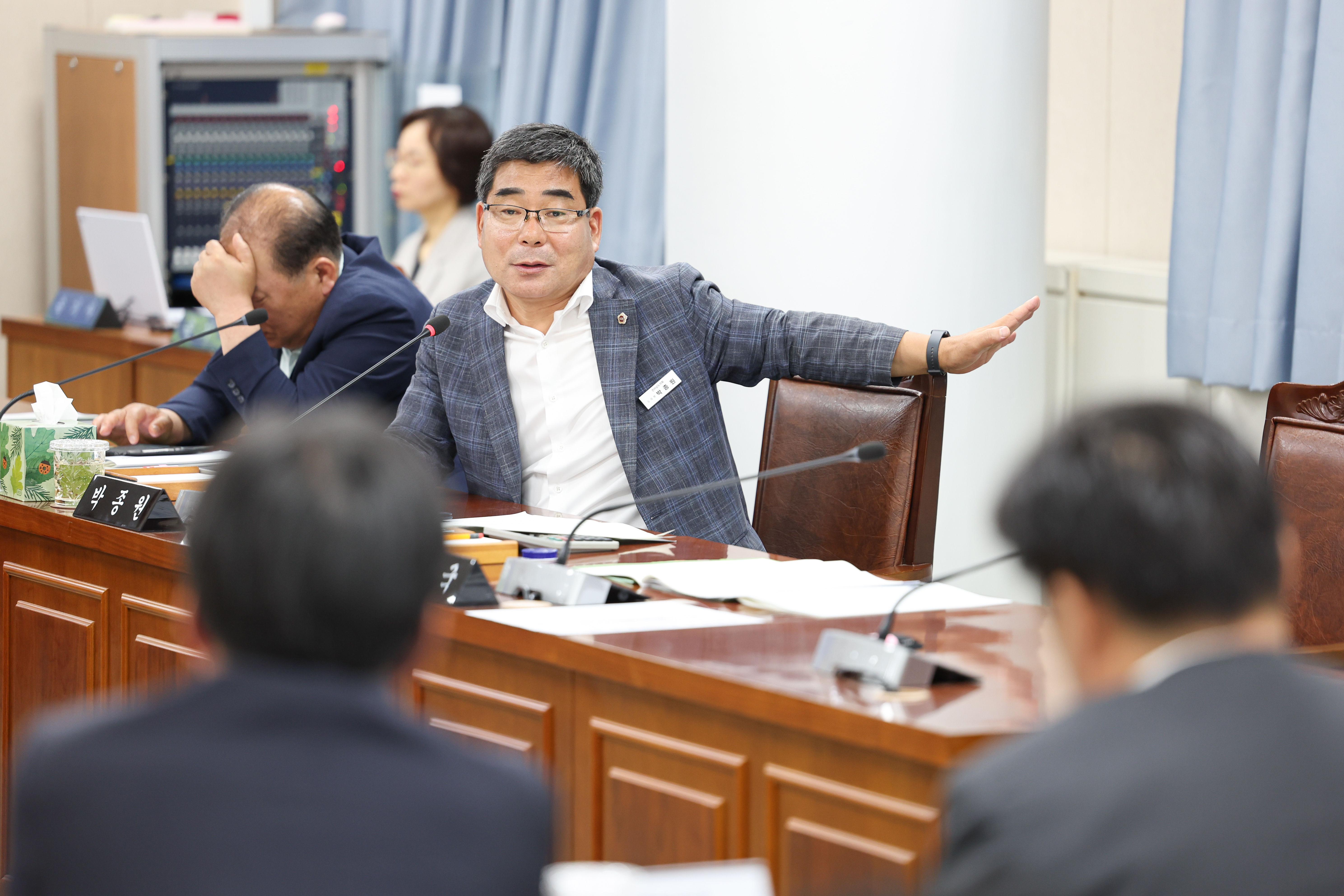 제392회 임시회 안전건설소방위원회 추경예산안 심사 첨부이미지 : 25년07월28일 제392회 임시회 안전건설소방위원회 추경예산안 심사 (26).jpg