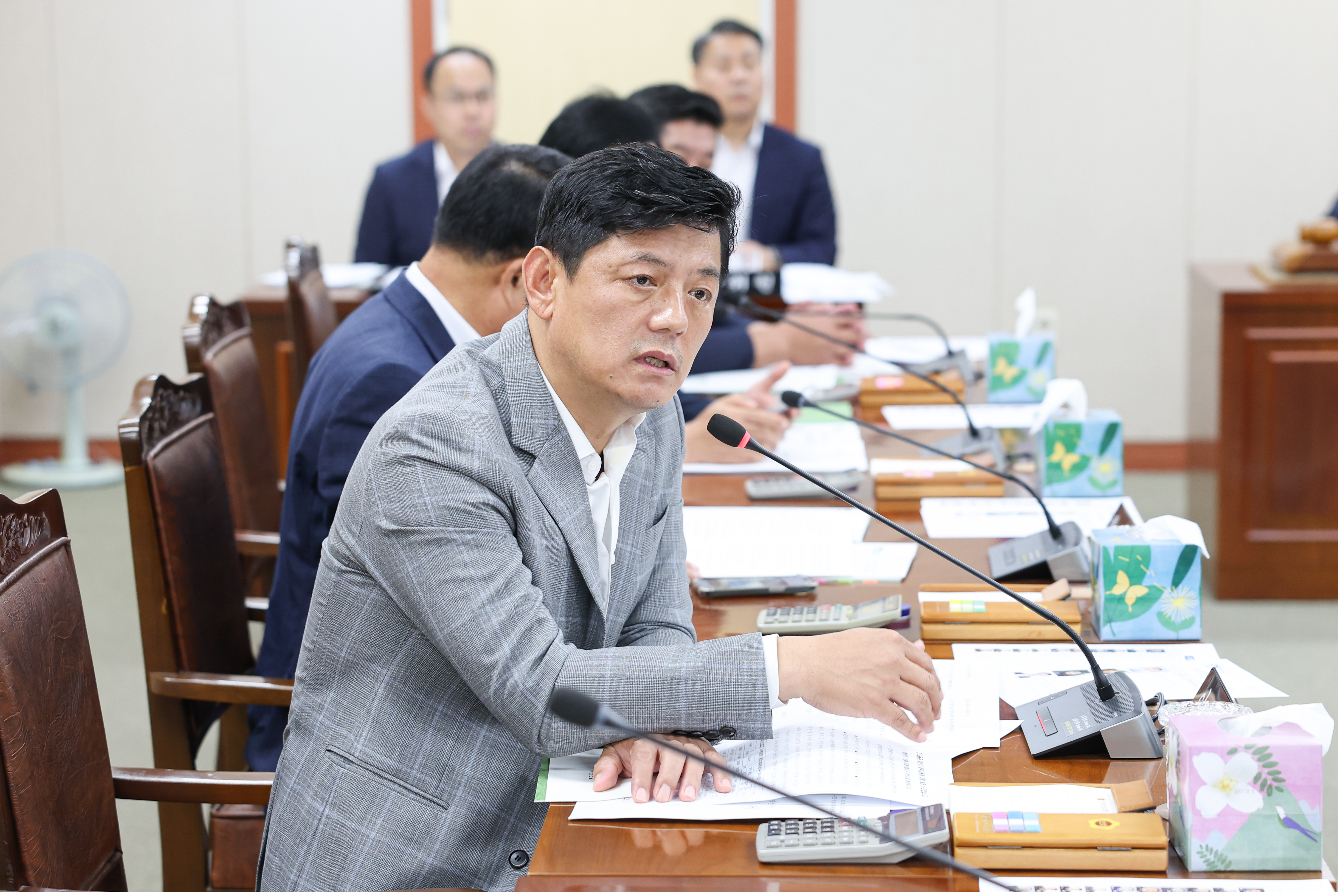 제392회 임시회 안전건설소방위원회 추경예산안 심사 첨부이미지 : 25년07월28일 제392회 임시회 안전건설소방위원회 추경예산안 심사 (21).jpg