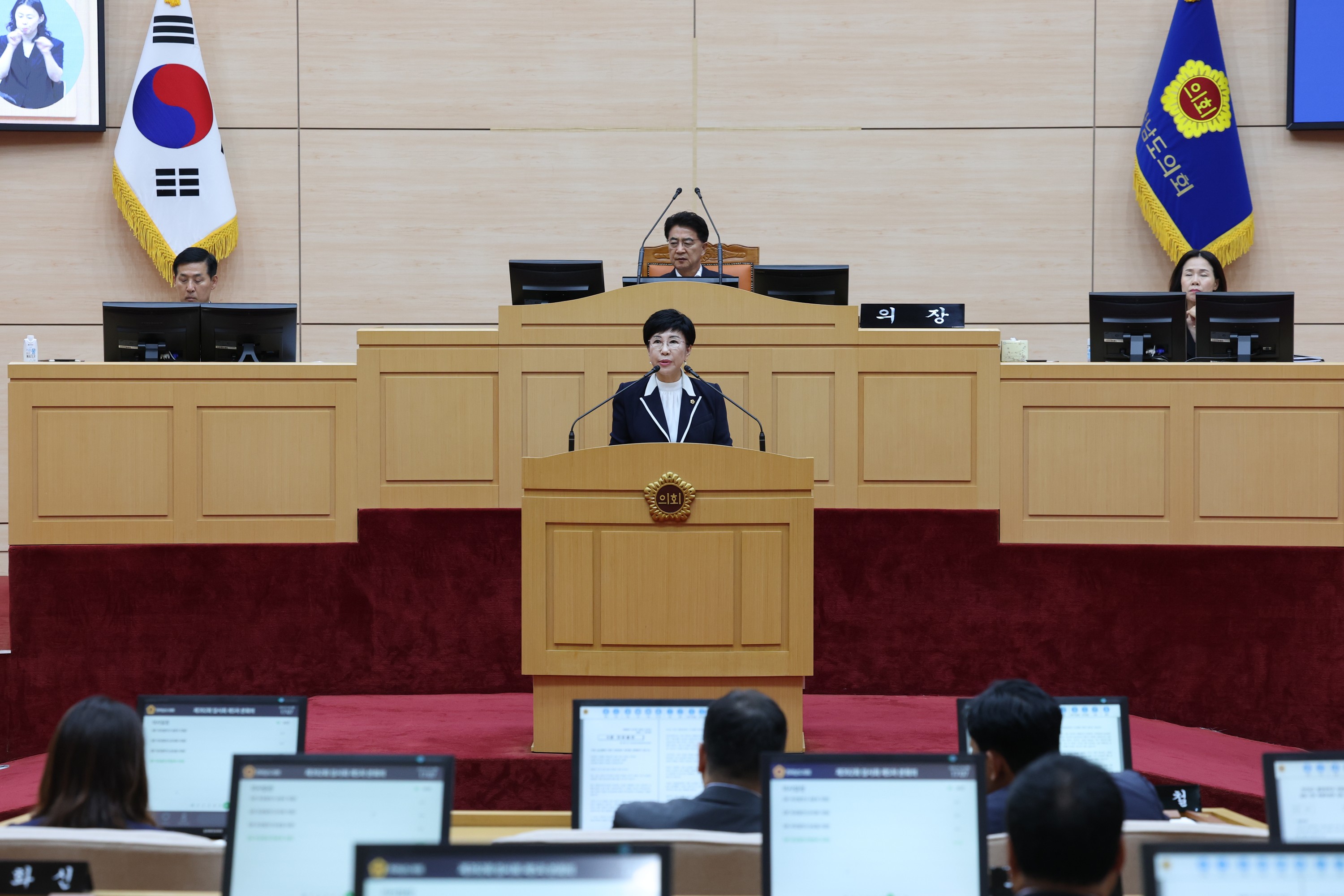 제392회 임시회 제5차 본회의 첨부이미지 : 25년07월28일 제392회 임시회 제5차 본회의 - 073.jpg