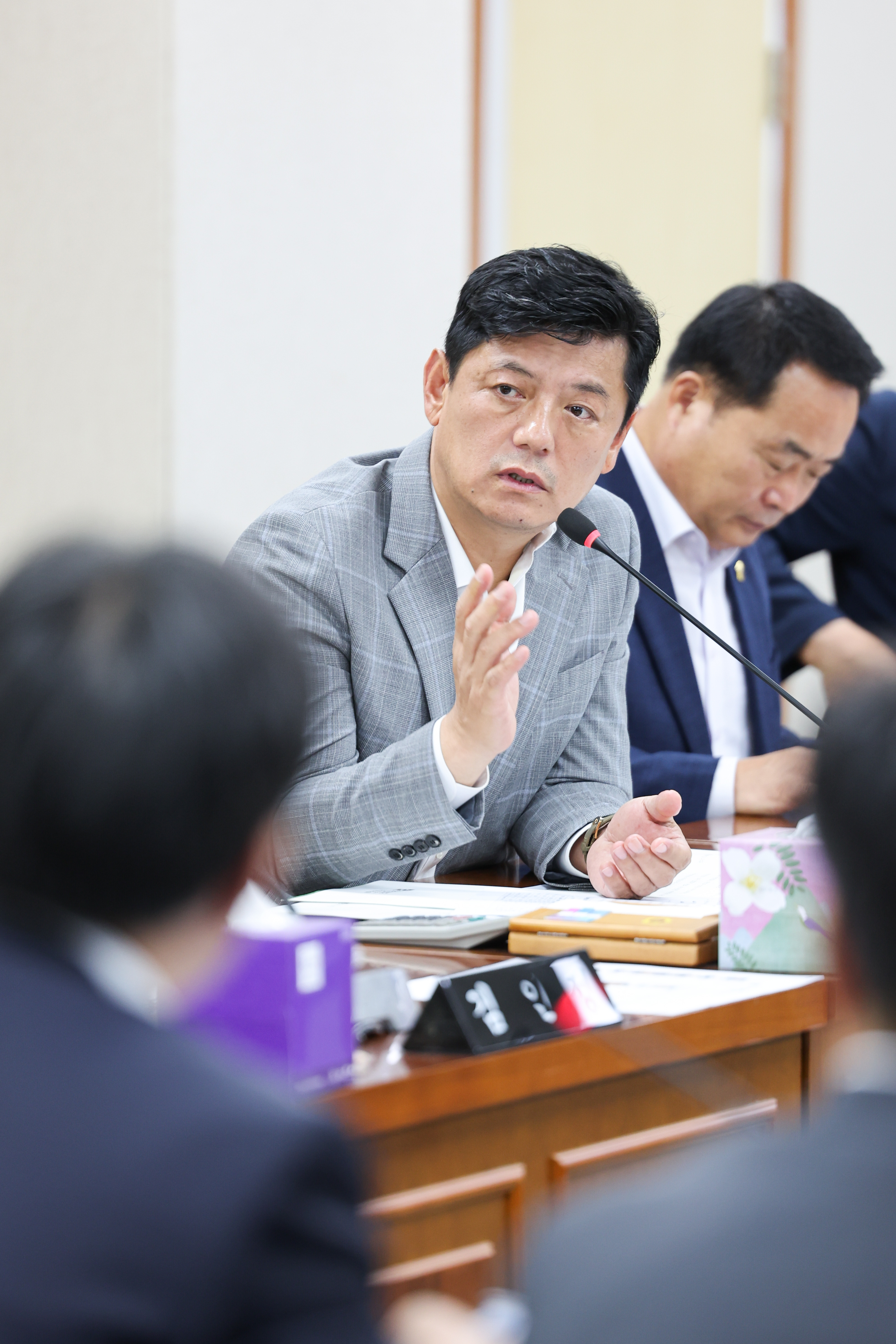 제392회 임시회 안전건설소방위원회 추경예산안 심사 첨부이미지 : 25년07월28일 제392회 임시회 안전건설소방위원회 추경예산안 심사 (13).jpg