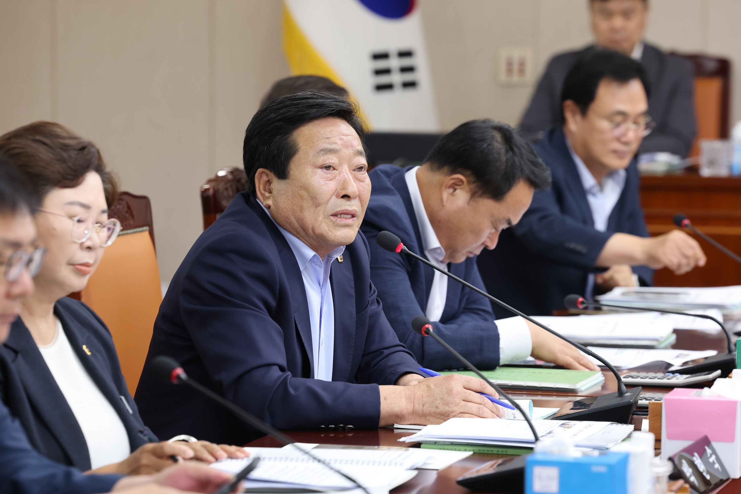 2025년 제2회 추가경정예산안 심사 첨부이미지 : 25년07월28일 2025년 제2회 추가경정예산안 심사 - 038.jpg