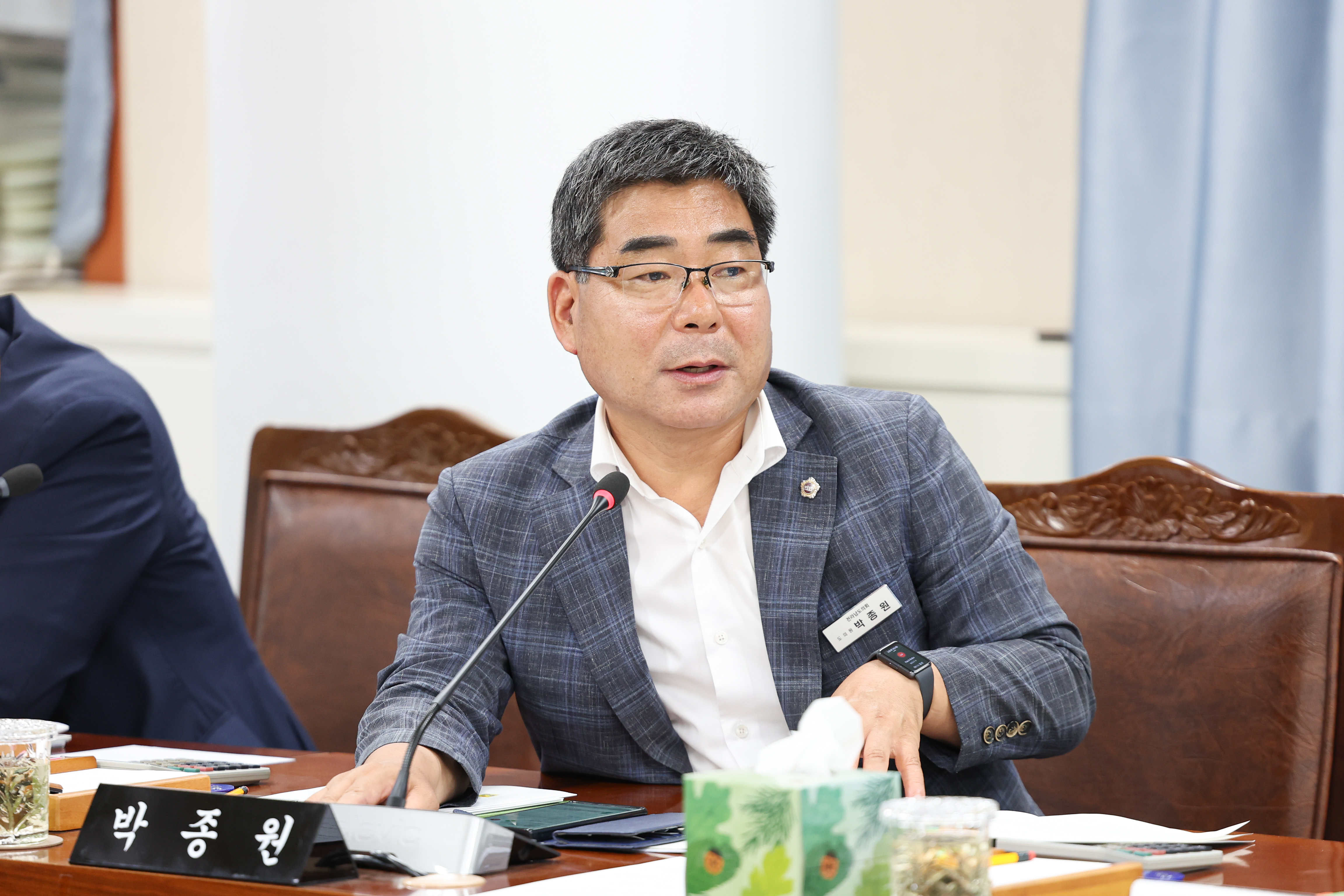제392회 임시회 안전건설소방위원회 추경예산안 심사 첨부이미지 : 25년07월28일 제392회 임시회 안전건설소방위원회 추경예산안 심사 (22).jpg