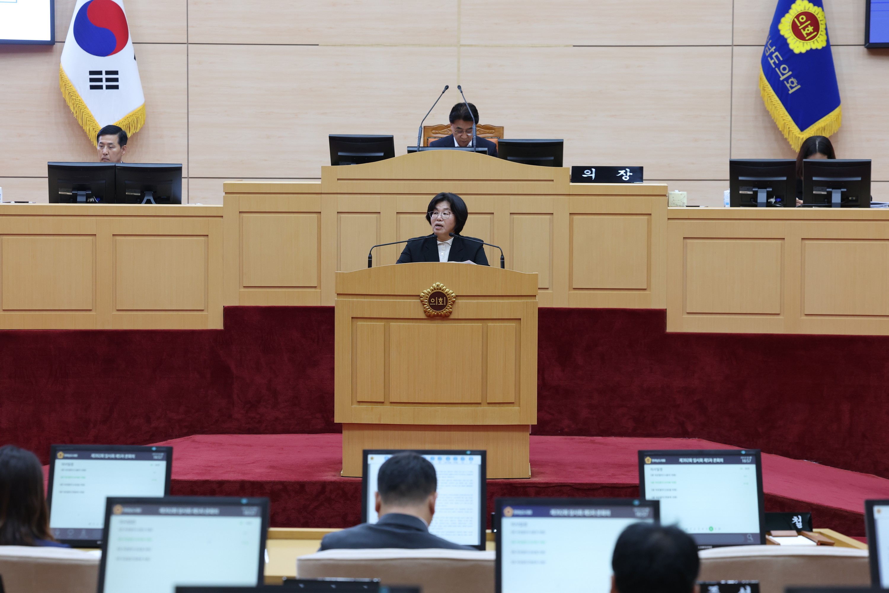 제392회 임시회 제5차 본회의 첨부이미지 : 25년07월28일 제392회 임시회 제5차 본회의 - 059.jpg