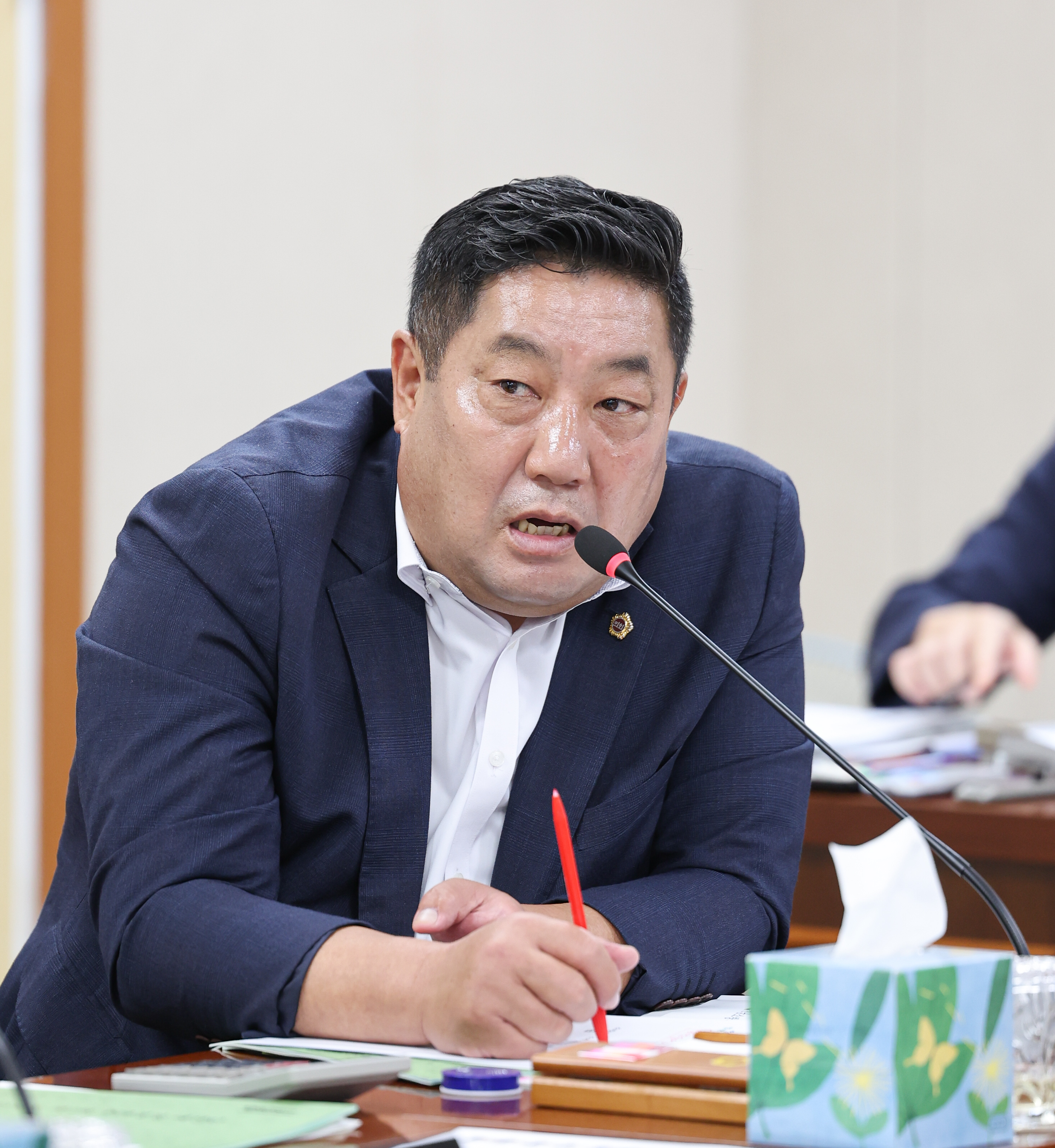 제392회 임시회 안전건설소방위원회 추경예산안 심사 첨부이미지 : 25년07월28일 제392회 임시회 안전건설소방위원회 추경예산안 심사 (38).jpg