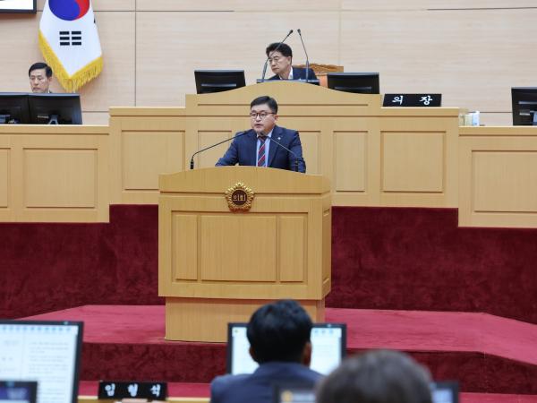 제392회 임시회 제5차 본회의 첨부이미지 : 25년07월28일 제392회 임시회 제5차 본회의 - 038.jpg
