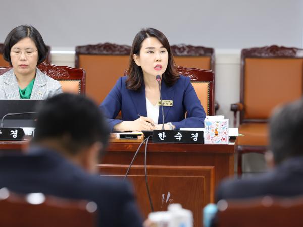 2025년 제2회 추가경정예산안 심사 첨부이미지 : 25년07월28일 2025년 제2회 추가경정예산안 심사 - 045.jpg