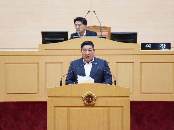 제392회 임시회 제5차 본회의 첨부이미지 : 25년07월28일 제392회 임시회 제5차 본회의 - 017.jpg