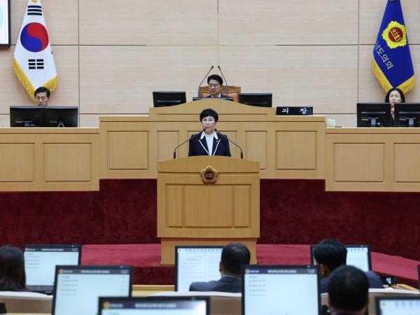 제392회 임시회 제5차 본회의 첨부이미지 : 25년07월28일 제392회 임시회 제5차 본회의 - 073.jpg