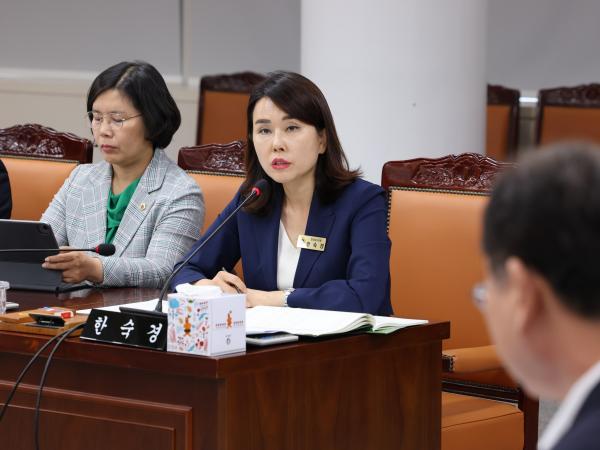 2025년 제2회 추가경정예산안 심사 첨부이미지 : 25년07월28일 2025년 제2회 추가경정예산안 심사 - 044.jpg