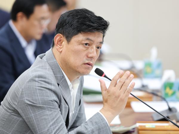 제392회 임시회 안전건설소방위원회 추경예산안 심사 첨부이미지 : 25년07월28일 제392회 임시회 안전건설소방위원회 추경예산안 심사 (12).jpg