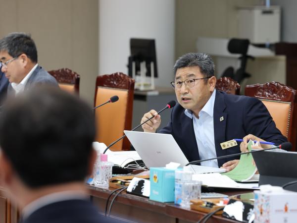 2025년 제2회 추가경정예산안 심사 첨부이미지 : 25년07월28일 2025년 제2회 추가경정예산안 심사 - 025.jpg